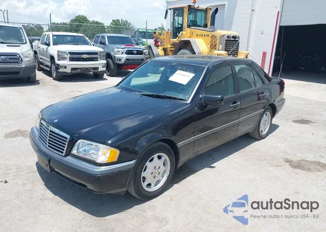 1996 Mercedes-Benz C 220 из США, поврежденный, VIN WDBHA22E5TF342743